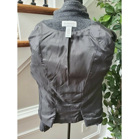 Liz Claiborne Women's Gray Wool & Nylon Long Sleeve 3 Buttons Fitted Blazer 8 - Picture 8 of 11